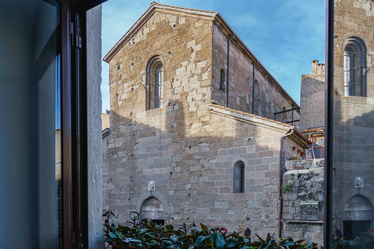 Appartamento Piazza Santa Maria Nuova Viterbo Ngoại thất bức ảnh